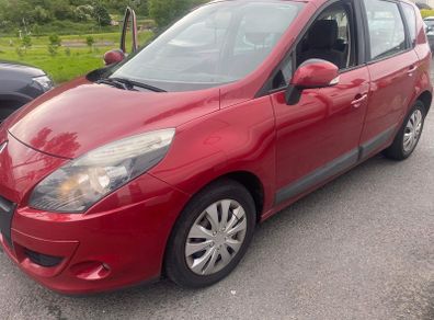 Renault scenic  1.5 dci for breaking