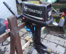 tohatsu 9.8 2 stroke outboard engine.