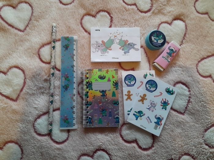 Stitch stationary set