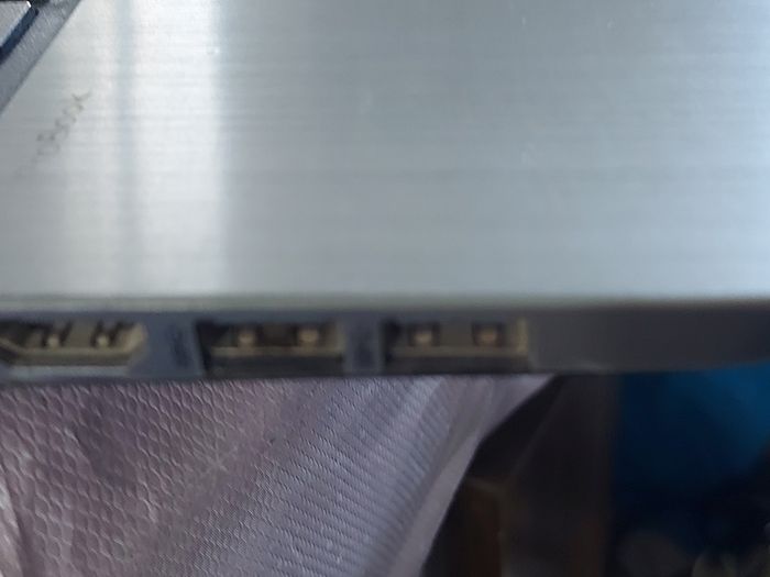 HP ProBook 455 G2AMD A8-7100 Radeon R5, 8 Compute Cores 4C + 4G, 1.8GHz, 12GB Ram, 500GB HD, Windows 10, Micosoft Edge, Chrome, and VLC