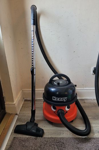 Henry Hoovers