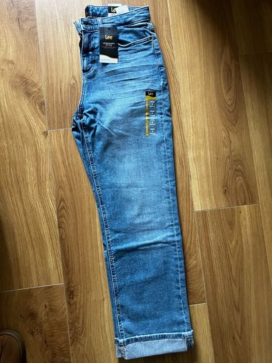Lee midrise boyfriend jeans