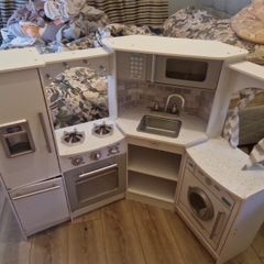 kids kitchen