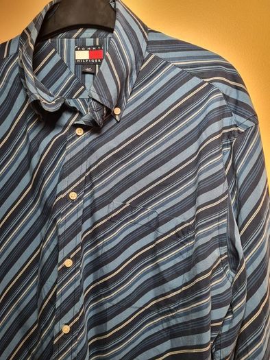 mens Tommy Hilfiger striped shirt Size Large navy