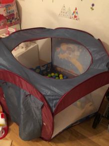 kids ball pit