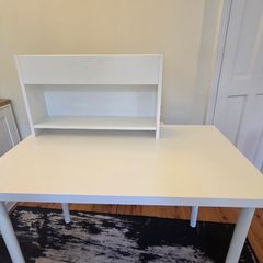 Work desk