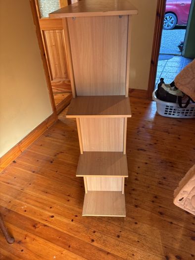 Shelf Unit