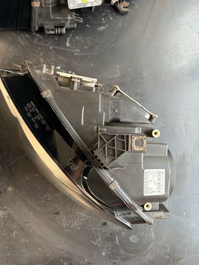 Audi A4 S4 B8 8K 08-11 headlights