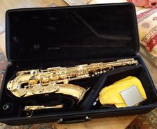 Yamaha YTS 275 tenor sax
