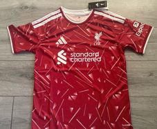 26/27 Liverpool Home Jersey Size M