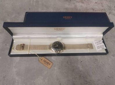 Henry London Gold Mesh Watch. New, Discontinued Model