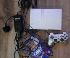 PlayStation 2 Slim Satin Silver PS2 Sony game Console