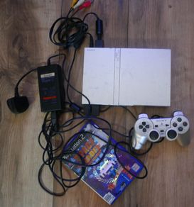 PlayStation 2 Slim Satin Silver PS2 Sony game Console