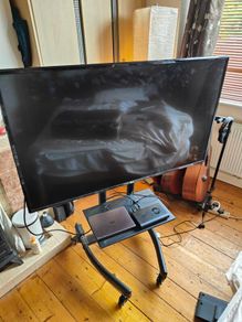 Mobile TV Stand - With shelf