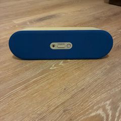 Creative labs Bluetooth speaker