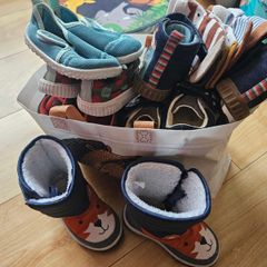 Clarks shoes lot