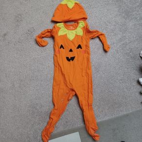 Pumpkin babygrow