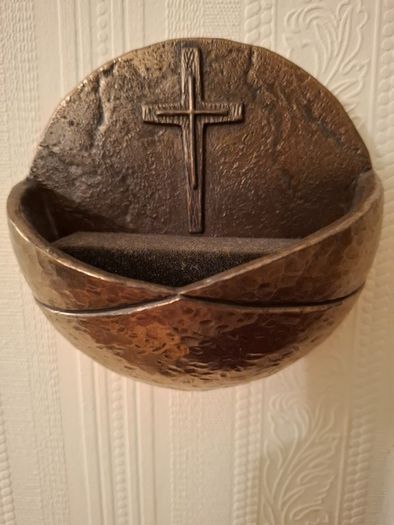 Genesis Christian Water Font