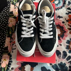 Converse Size 3
