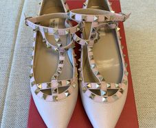 Valentino flats size 6-6.5