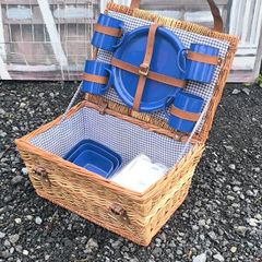 Vintage 4-Person Wicker Picnic Basket Set