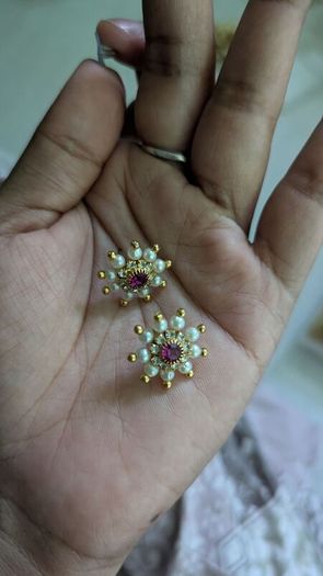 Pearl tops
