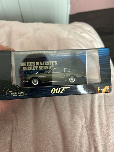 James Bond minichamps
