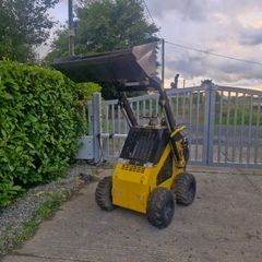 Delano S360 skid steer loader: