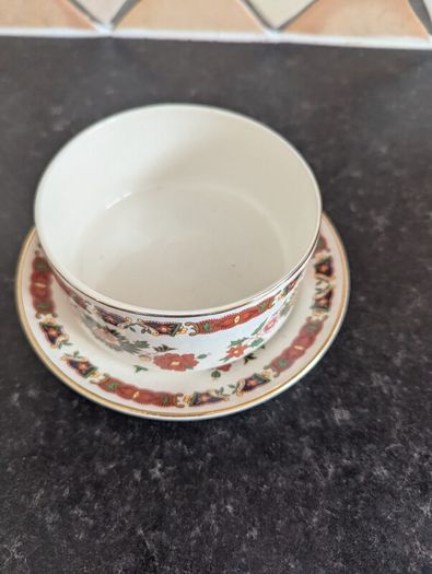 Arklow IRELAND grevy bowl with saucer