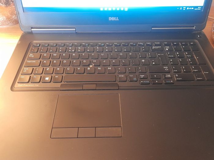 Dell precision i7 32gb ram- 4gb graphics- 500gb ssd.17.3 screen