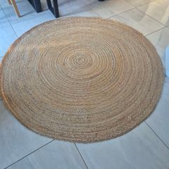 jute rug
