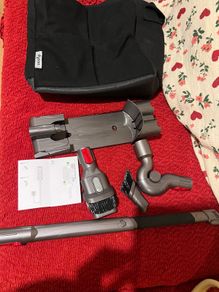 Dyson V8 bag & attachments