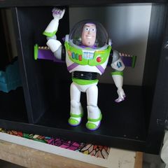 buzz lightyear
