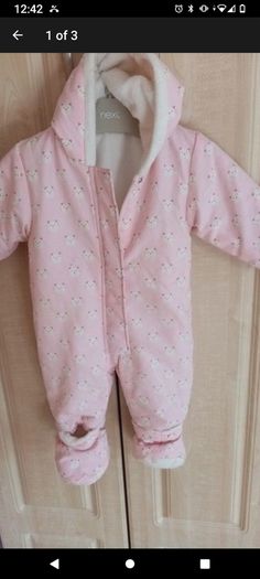 baby pram suit aged 6- 9 mts