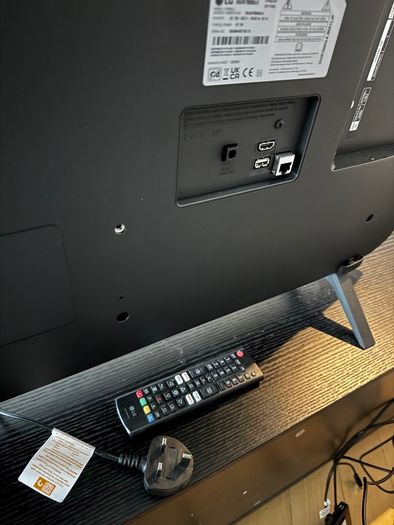 LG 55" 4K UHD Smart TV Excellent Condition