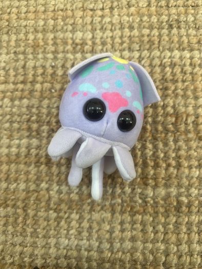 Fluffy toy squid.