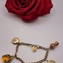vintage 9 ct charm bracelet Image 7