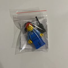 Lego City Airport Cargo Worker