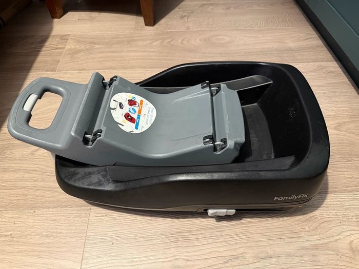 Maxi-cosi Infant car seat ISO-fix base