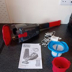 Wireless hand vacuum cleaner