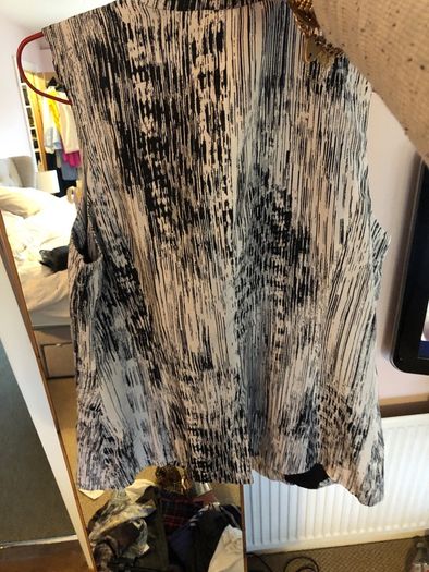 sleeveless blazer