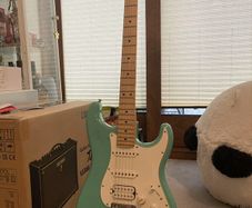 Fender Player Stratocaster HSS SFG- Seafoam Green
