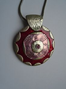 Pendant, Jewellery, Statement pendant. Chain, Necklace.