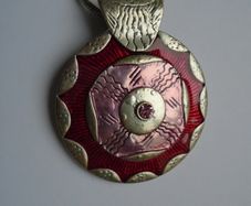 Pendant, Jewellery, Statement pendant. Chain, Necklace.