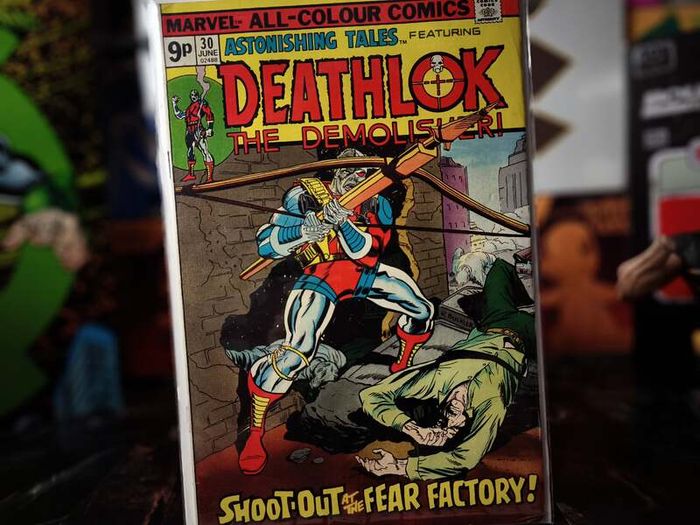 Astonishing Tales ! Deathlok  Issue #30 ! Bronze Age Comic from 1975 ! by Marvel !