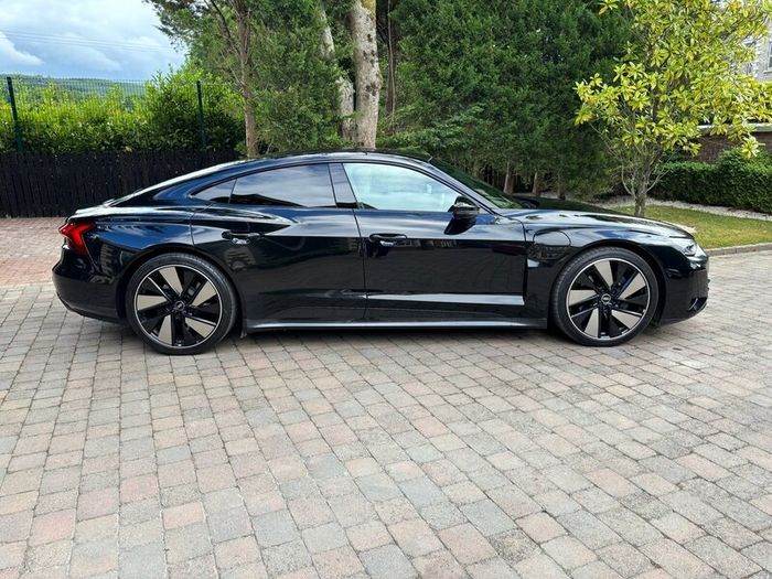 Audi E-tron Gt Carbon Vorsprung ( Highest Spec )