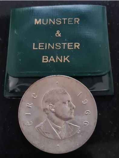 Silver Padraig Pearse 10 Shilling 1966 UNC coin in Munster and Leinster holder