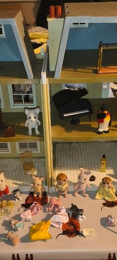 Sylvanian families grand hotel