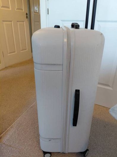 large hard shell suitcase