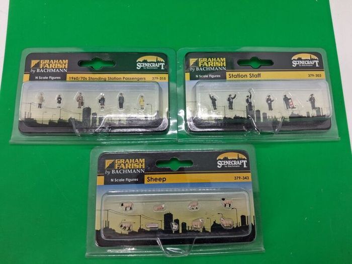 Postage - 3 x Graham Farish by Bachmann - N Gauge Figures -